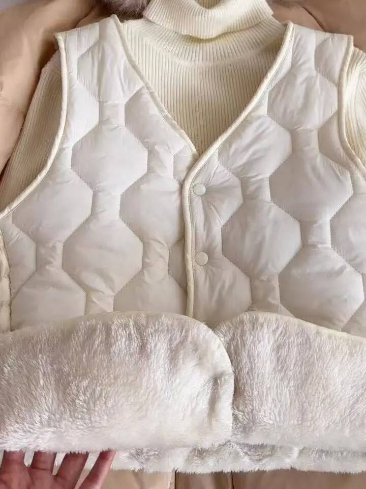 

Women's Fce Lined down Vest Thiened Warmth Commuter Sle V-Ne Inner Wear Polyester Fiber Vest for Autumn Winter