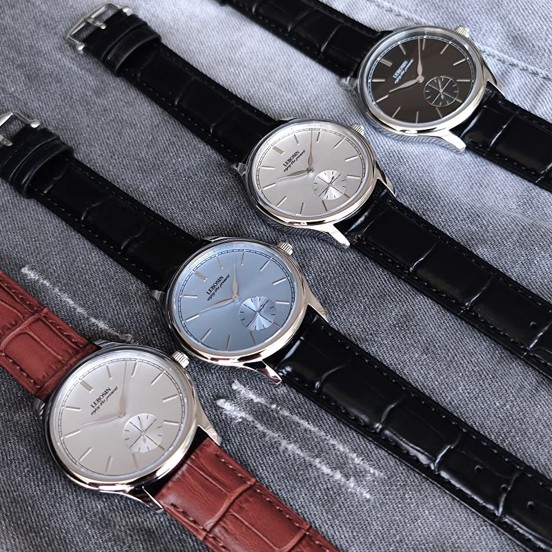 Quartz Watch with Sei-koTime Module Movement Artificial Sapphire Glass 39.5mm Diameter 8mm Thickness 50 Meters Waterproof