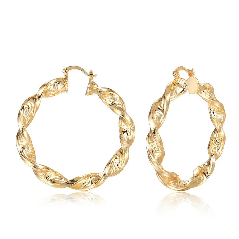 18K Gold Plated Copper round Big Twist Hoop Earrings for Women Fashionable Jewelry Accessory Trendy Party Gift