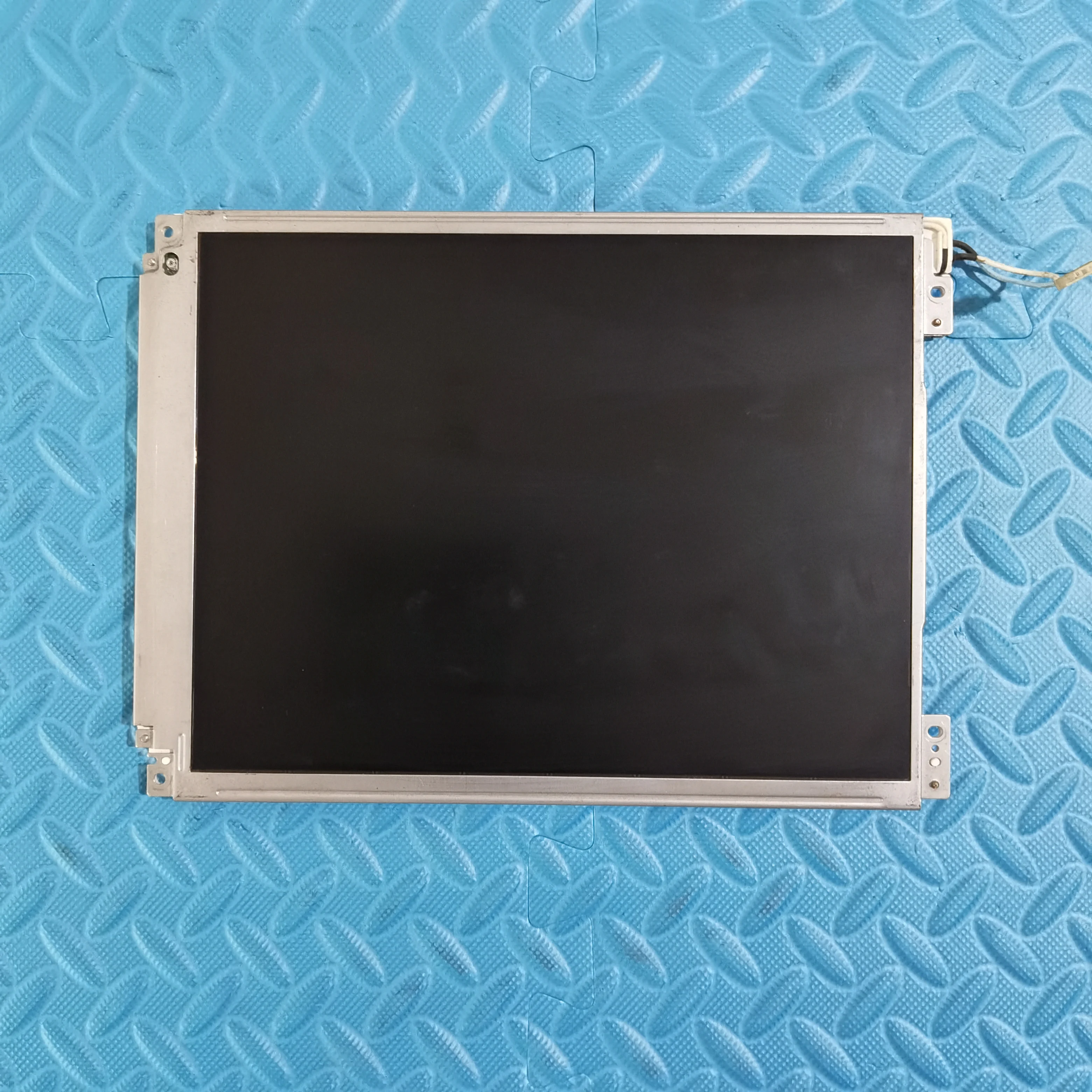 

Original LQ10D321 LCD display screen