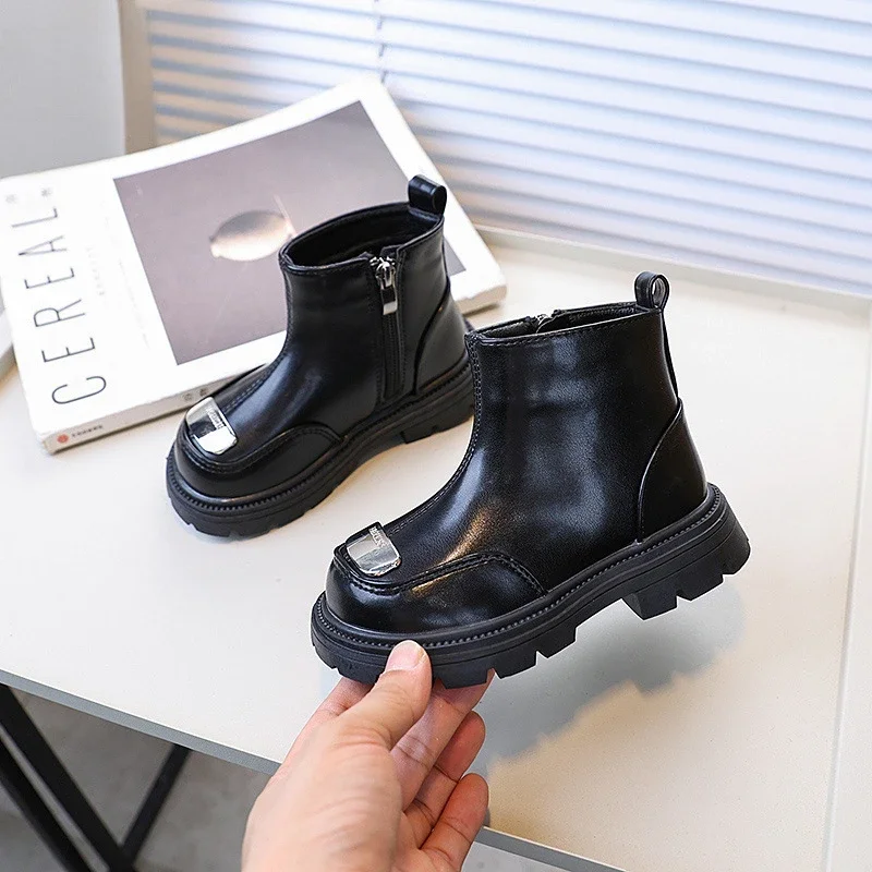 New Winter Children's Boots Simple Trend Girls Cotton Boots Black Brown Versatile Kids Fashion Causal Short Ankle Boots Zipper