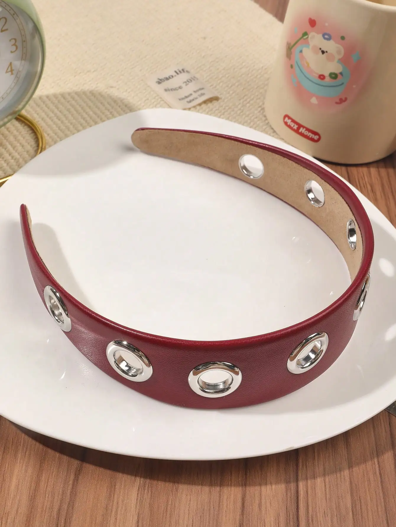 1 Stücke Herbst Winter Schwarz und Rot Mode Punk Leder Metall Nieten Einzigartiges Haarband für Frauen Stirnband Mode Haarschmuck – Detail 7