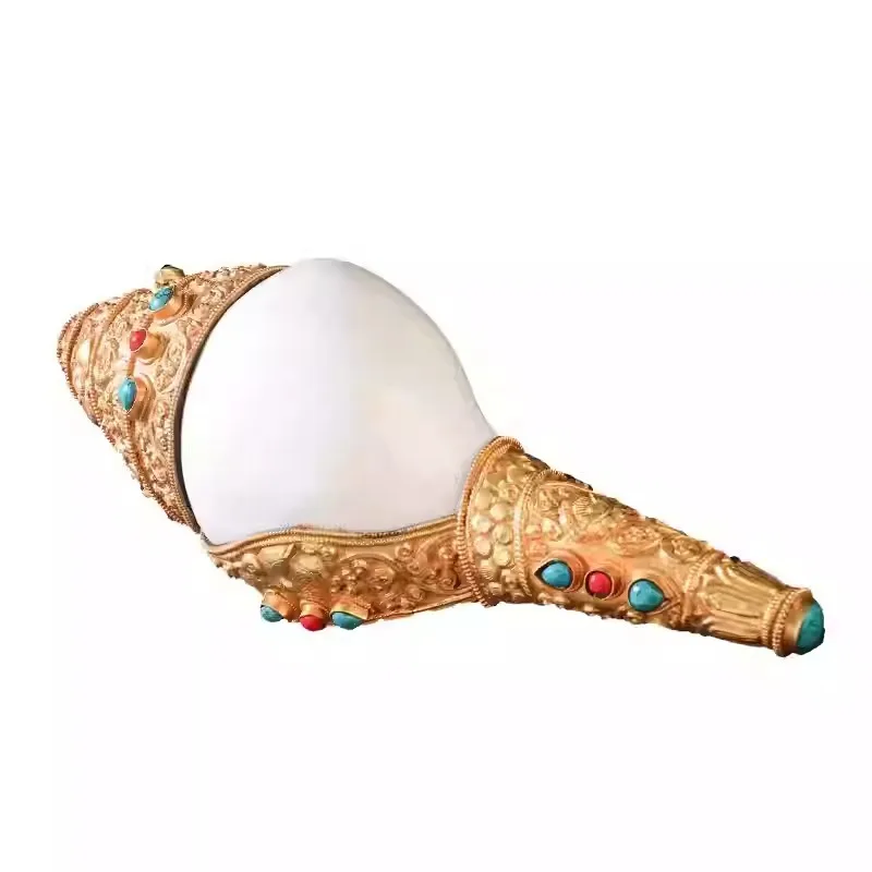Conch ornaments, handmade Buddhist utensils, supplies inlaid with turquoise, conch horns can be blown