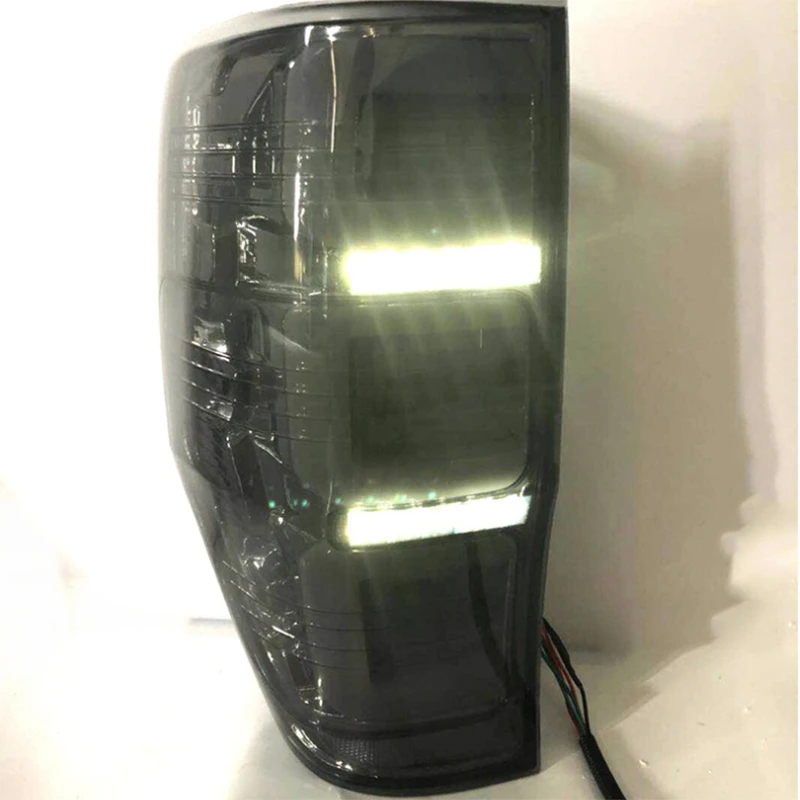 จัดแต่งทรงผมรถไฟท้ายสําหรับ Ford Ranger 2.2 Ranger 3.2 2015-2018 ไฟท้าย LED ไฟตัดหมอกด้านหลังโคมไฟ DRL ไฟเบรค