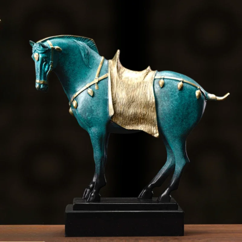 Brass horse ornaments, Tang Sancai cast copper sculptures, handicrafts, office halls, desktop car decorations, ornaments