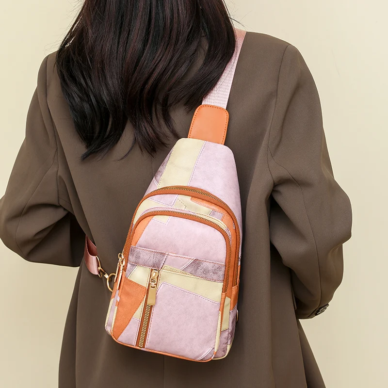 

Autumn Versatile Niche Splicing Multi-Layer Contrasting Multifunctional Crossbody Bag Retro Chest Bag for Women