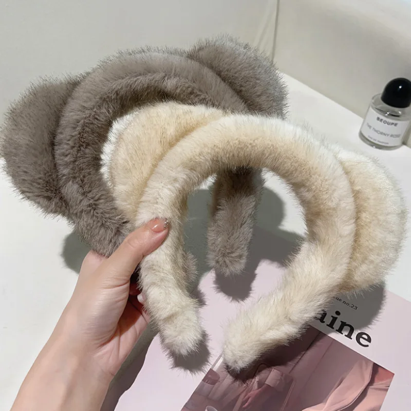 

Зимняя пушистая норковая повязка для волос с милыми медвежьими ушками для женщин, мягкие и теплые аксессуары для волос, обручи для волос, корейские аксессуары для волос