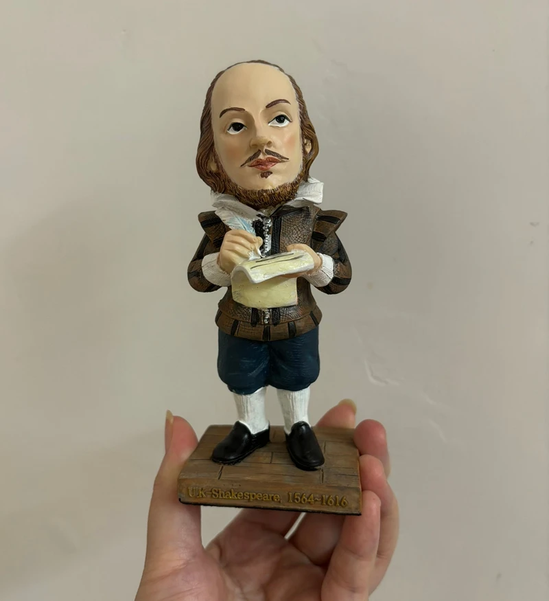 Britain Writer Shakespeare Creative Resin Crafts World Celebrity Statue Tourism Souvenir Gifts Collection Home Decortion