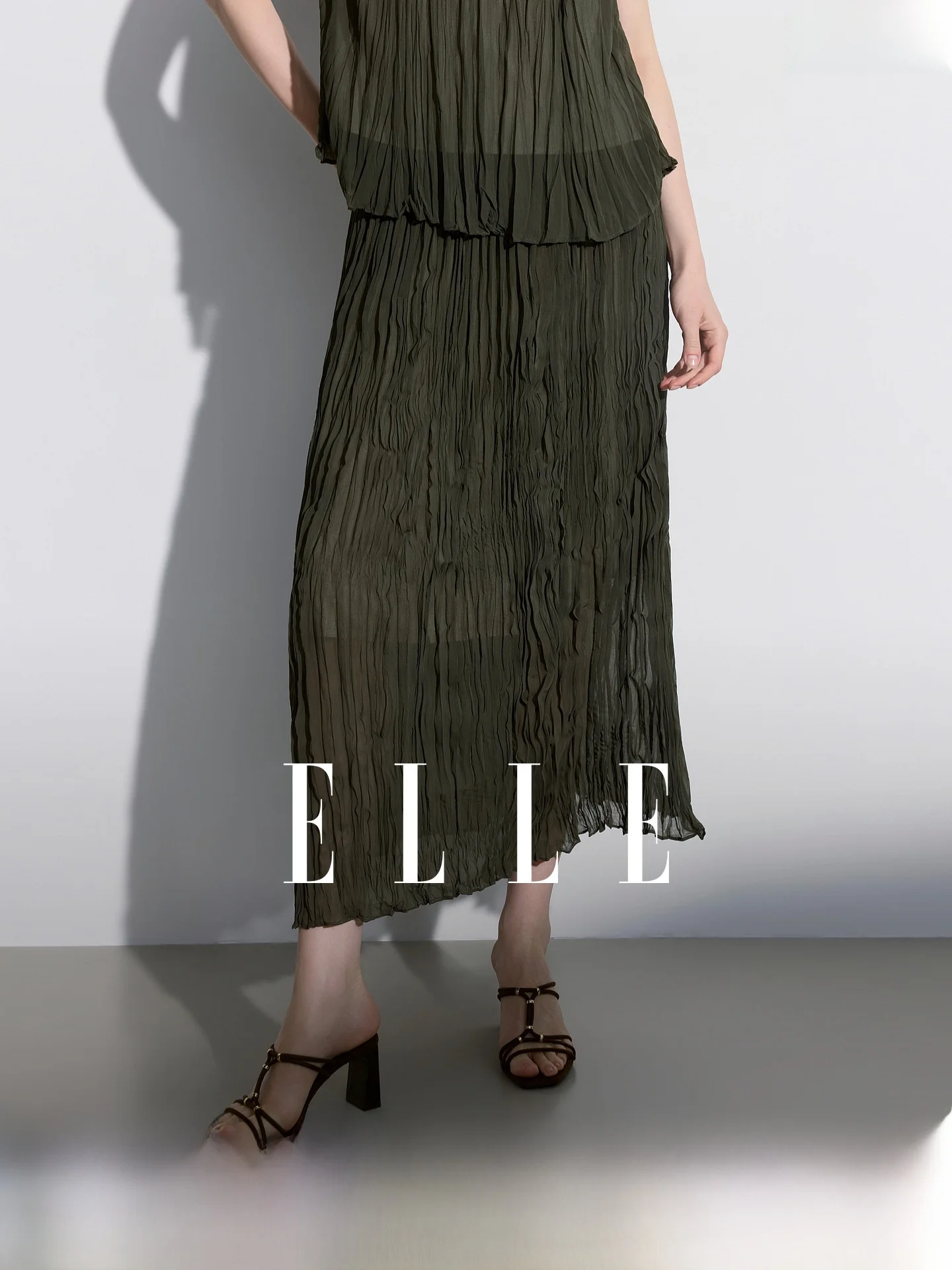 

Elle Textured Pleated Elastic Waist Skirt Women's mid Length Asymmetrical Elegant Summer New Style Commute Simple Style