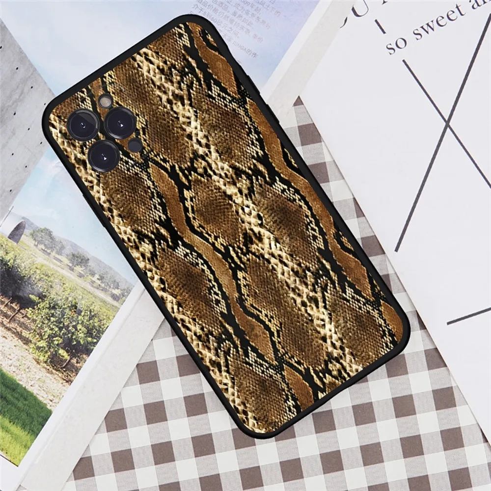 Snake Skin Print Animal Phone Case For iPhone 14 13 12 Mini 11 Pro XS Max X XR SE 6 7 8 Plus Soft Silicone Cover