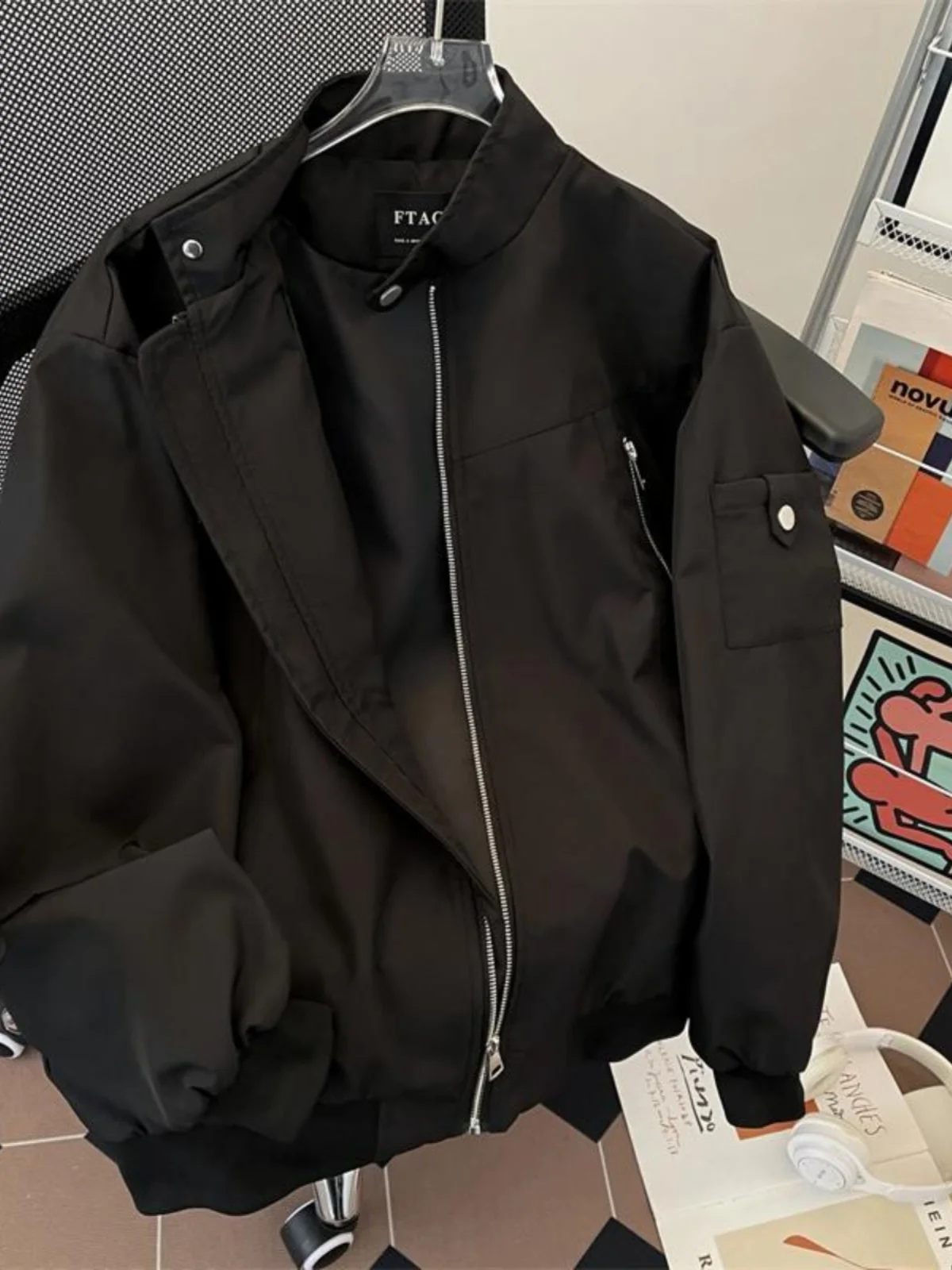 

Мужская куртка больших размеров: Оригинальная, подлинная, проверенная, сертифицированная