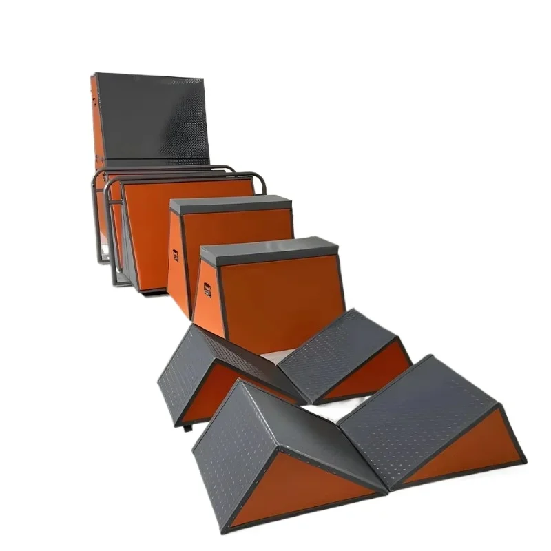Fitness enthusiast Sports combination Multifunctional parkour training Bundled obstacle course