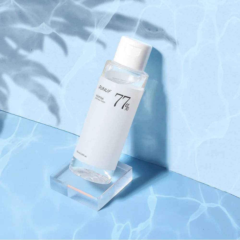 Nuovo toner viso da 100 ml per tutti i tipi di pelle Formula lenitiva senza alcol Idratante e bilanciamento del PH Tonico delicato prima del trucco