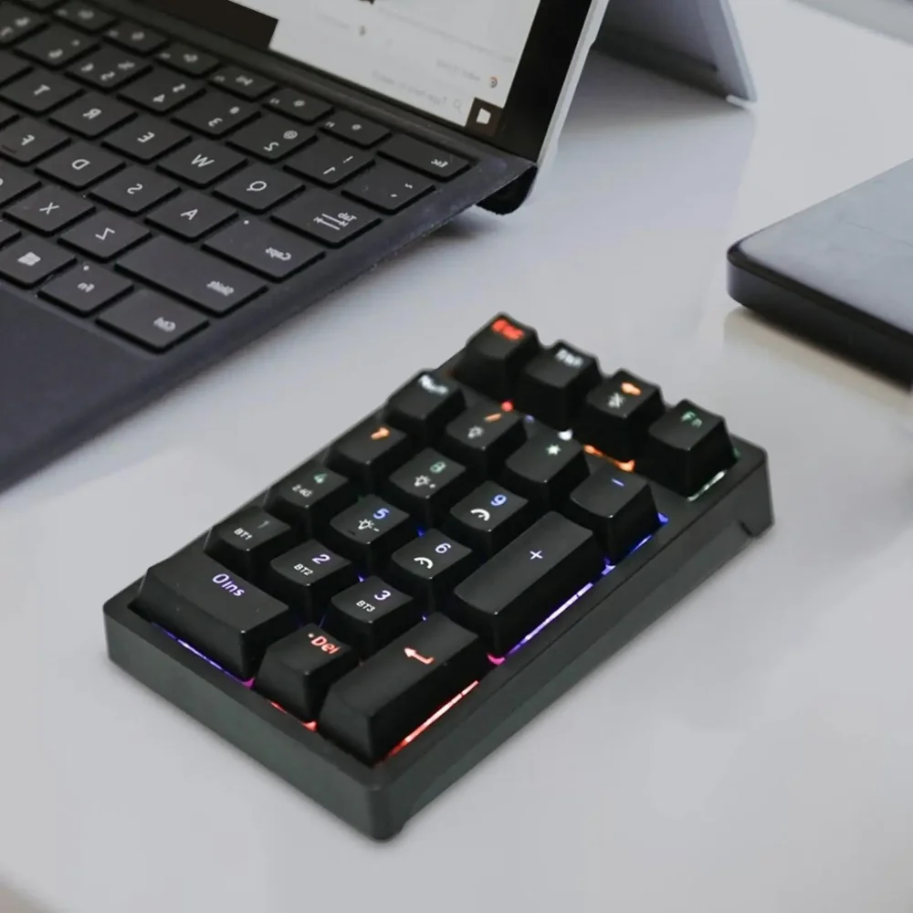 USB Wired Numeric Mechanical Keypad with RGB LED Backlit 21 Key Wireless Numeric Keypad for Notebook Computer Laptop Game