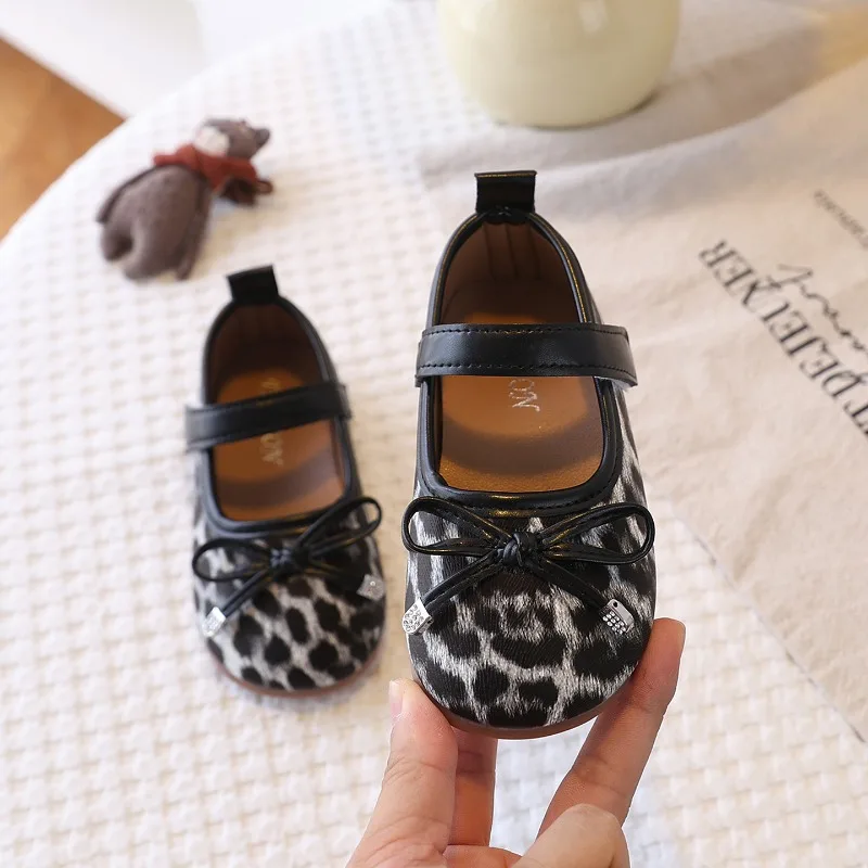 Little Girl's Princess Shoes Spring Black White Bowtie Cute Children Flat Shoe Shallow Matte Pu Leather Comfy Kids Shoe 21-30