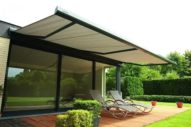 Wholesale Awning Outdoor Manual / Electric Retractable Sunshade for Coffee Shop Store Balcony Waterproof fabric Folding Awnings
