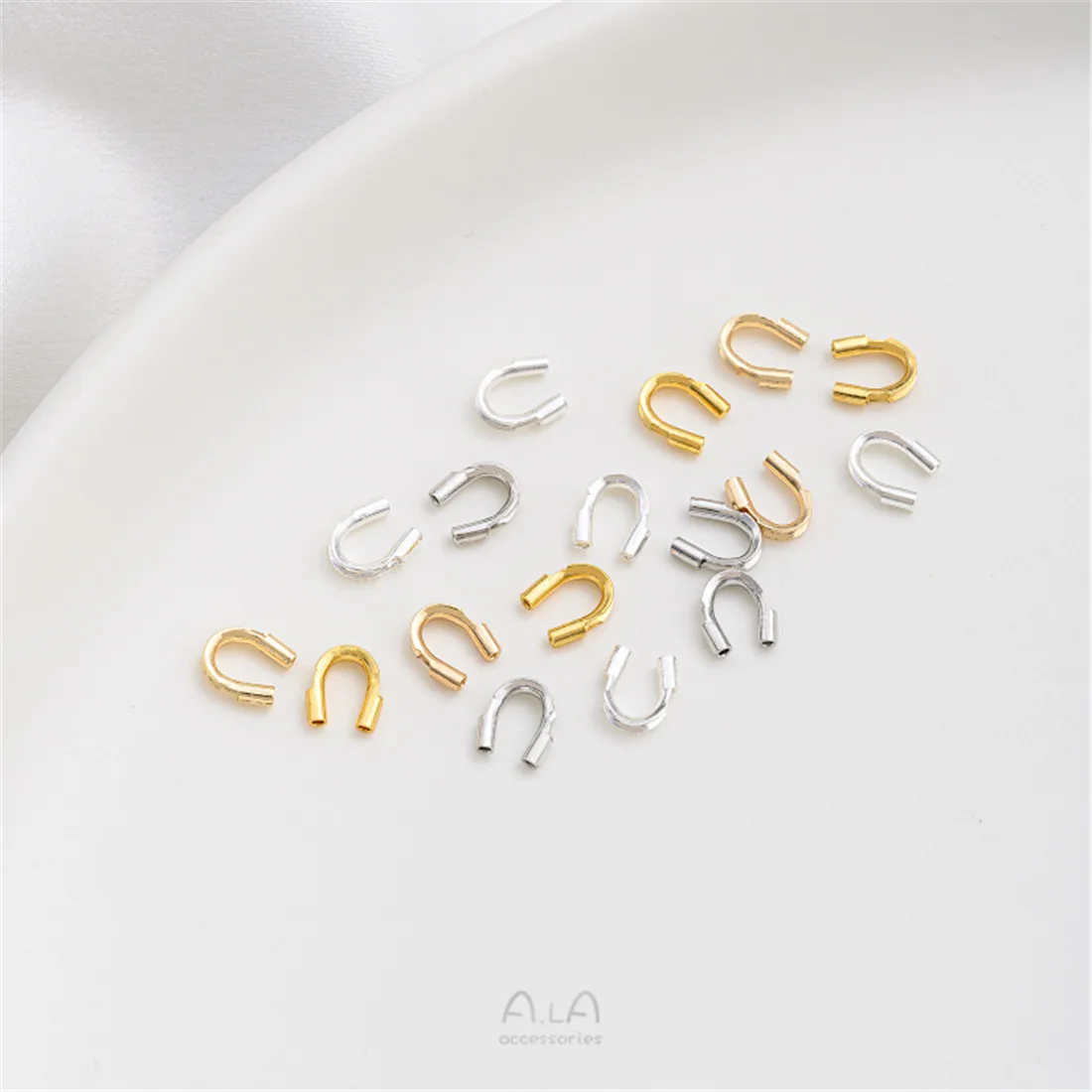 14K Gold-coated High-quality U-shaped Horseshoe Buckle Thread Protector Buckle Beaded Steel Wire Handmade Diy Accessories