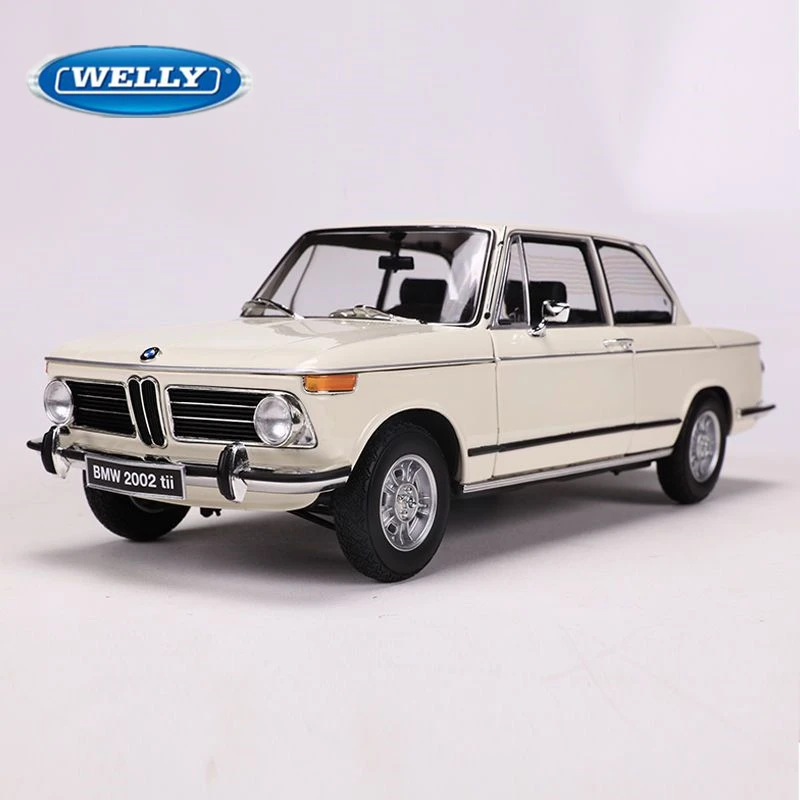 

WELLY 1:24 BMW 2002 Ti Alloy Classic Sports Car Model Diecast Metal Toy Vehicles Car Model Simulation Collection Childrens Gifts