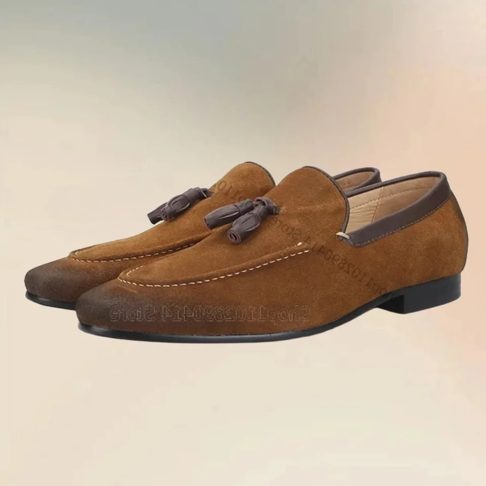 

Brown Black Tassels Decor Sewing Design Men Loafers Fashion Slip On Men Shoes Luxurious Handmade Party Banquet Men Casual Shoes
