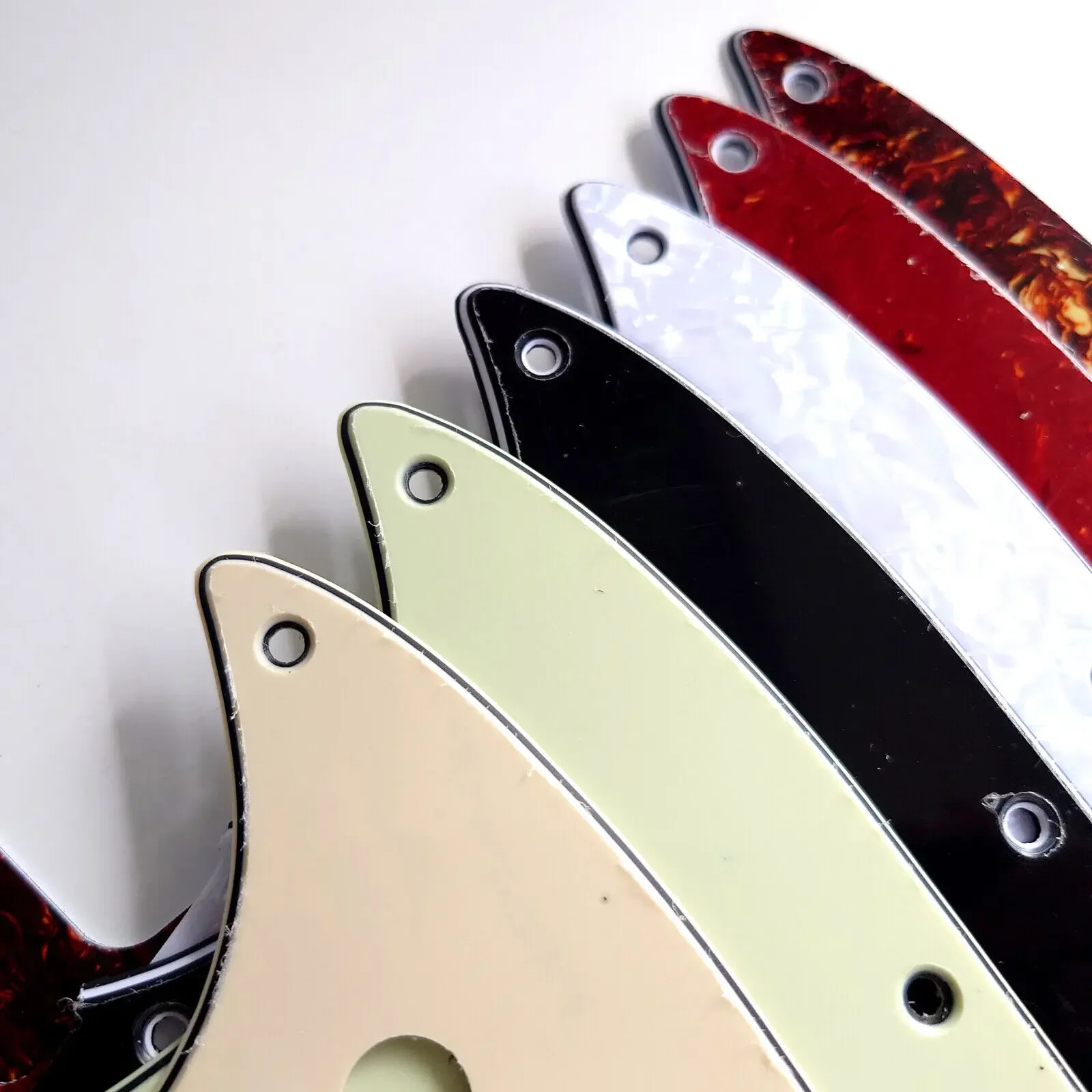 قطع غيار جيتار بيكجوارد لسلسلة أوفست موستان P90 #5