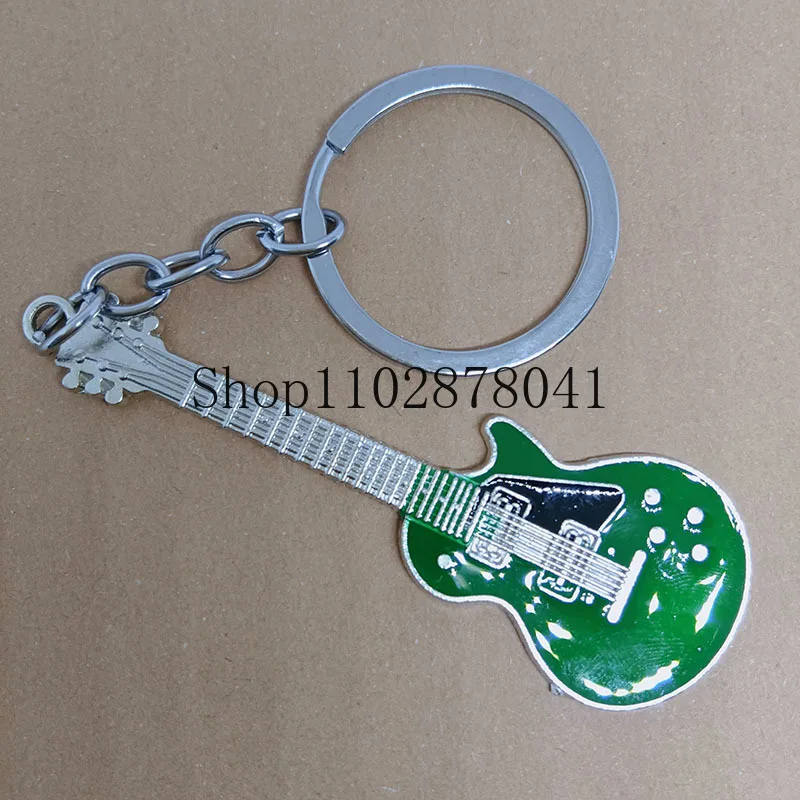 Hot Selling Fashion Jewelry Zinc Alloy Pendant Keychain Color Guitar Exquisite Classic Gift