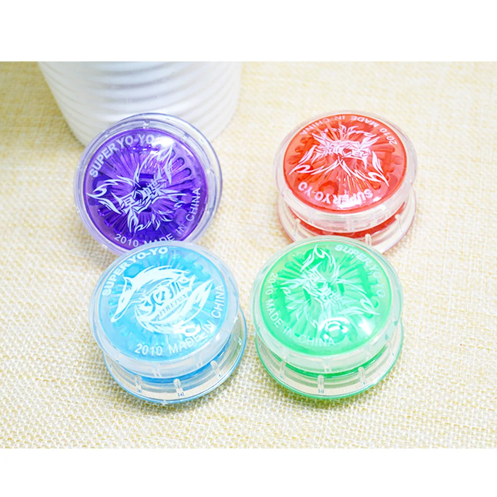 1pcs Fun Colorful Yoyo Interesting LED Yoyo As Creative Gifts for Kids (  )