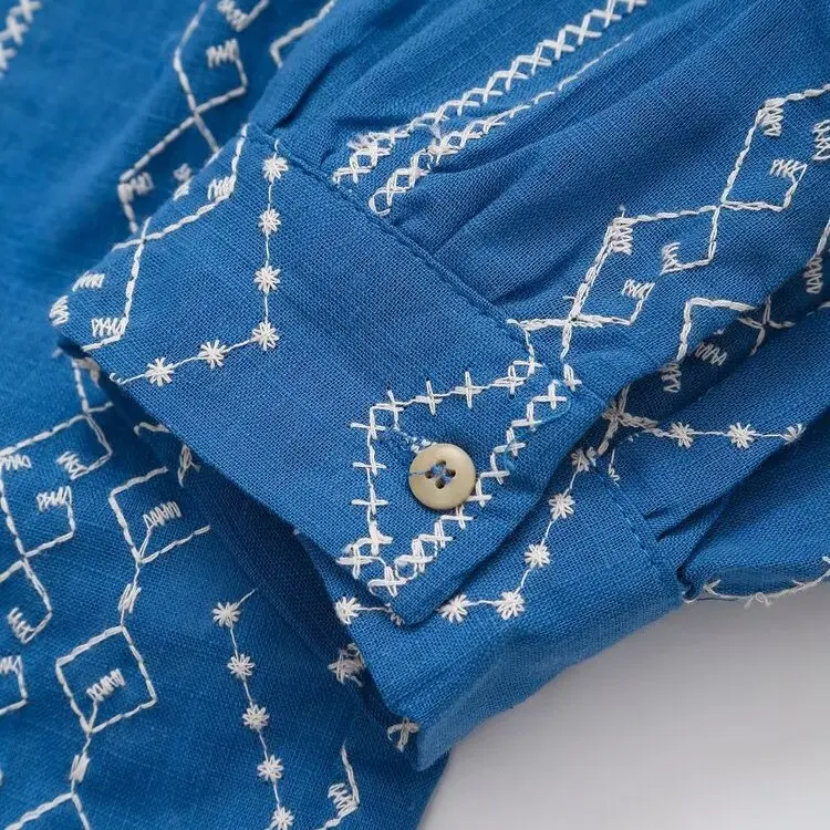 

Retro Loose Casual Embroidered Long Sve irt Women's Faion Versatile Commute Sle Polyester Fiber V-ne Button Closure