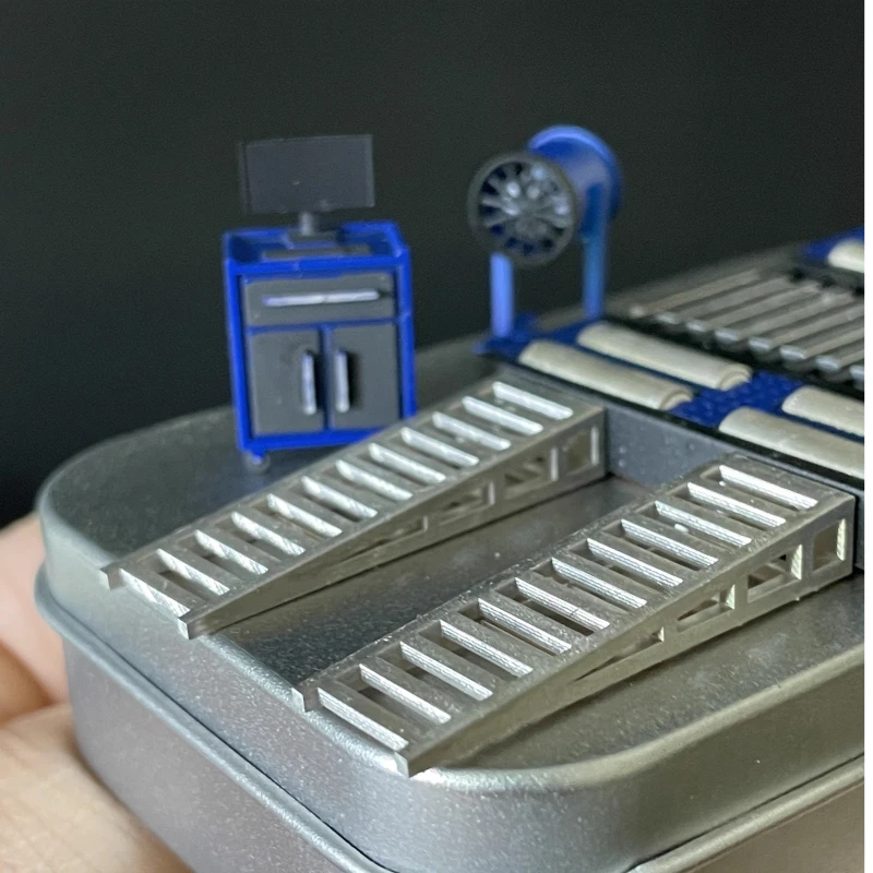 1/64 Custom Modification Set of Miniature Scene Accessory Adjustable Length For Horsepower Machines Garage Repair Shop Tools