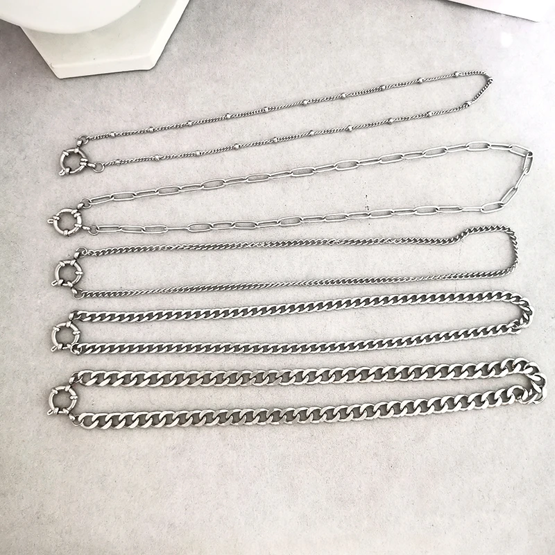 Spring Sailor Verschluss-Halskette für Damen und Herren, Choker aus Edelstahl, geometrische Paperclip-Gliederkette, Rolo-Kette, PVD-Goldfarbe, Großhandel – Detail 5