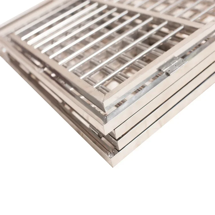 High Quality Stainless Steel Dog Cage Foldable 110*70*95cm Multiple Sizes With Animal Pattern Housing Carrier