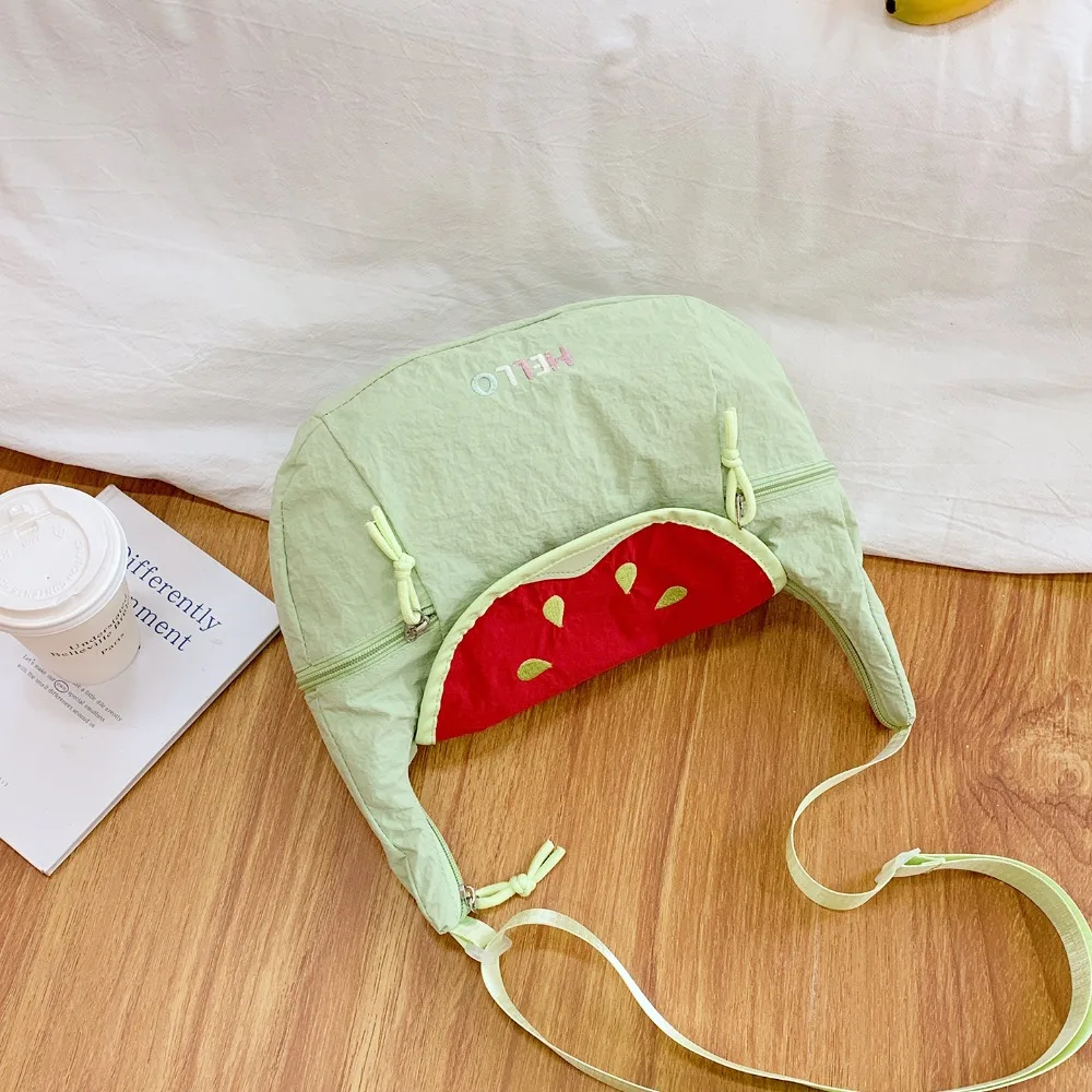 

Нейлоновая сумка через плечо в корейском стиле, милая легкая сумка через плечо в форме фруктов, большая вместительная сумка-тоут, тканевая сумка-мессенджер для девочек