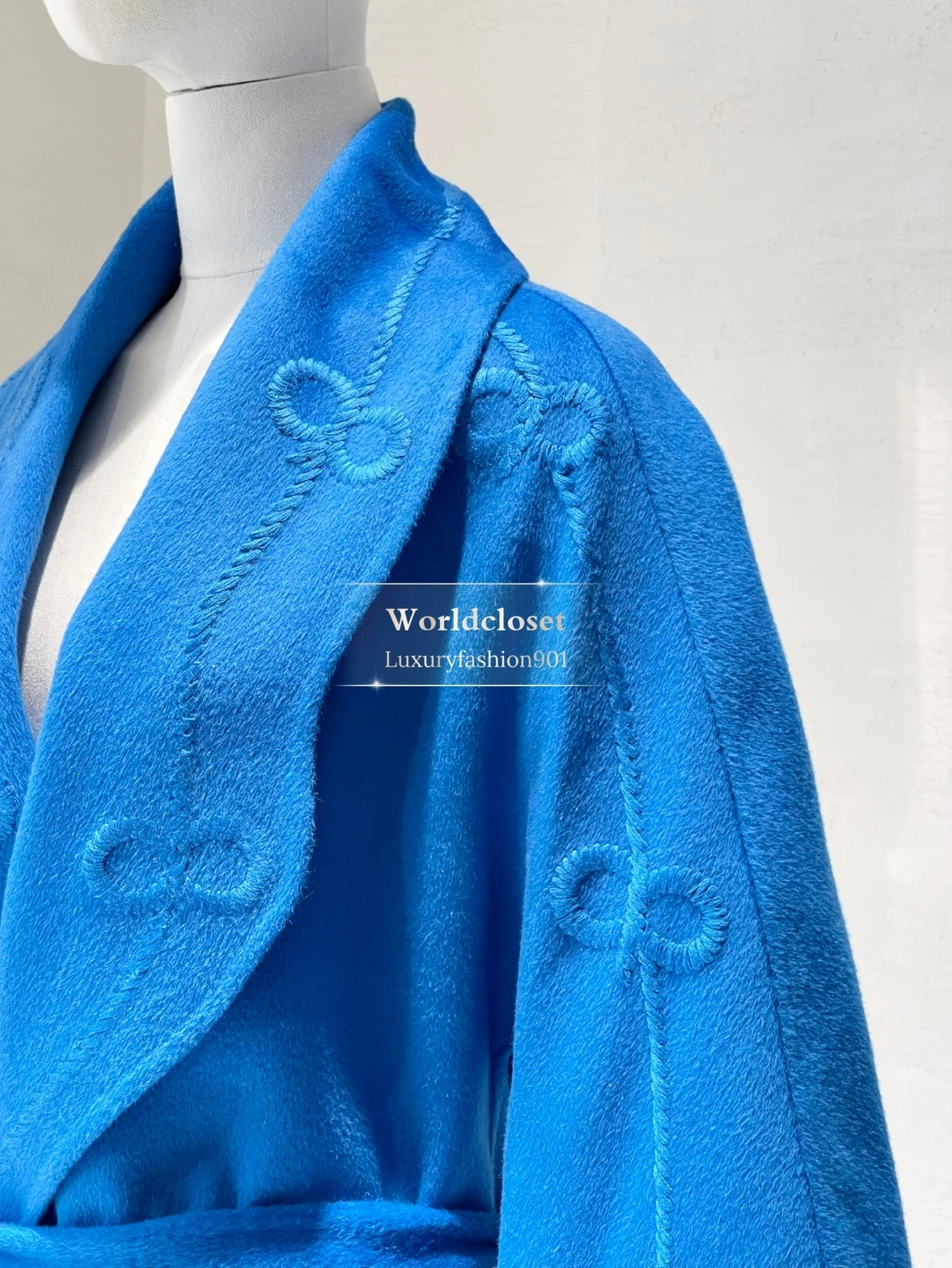 

2025 New Navy Blue Embroidery Long Sleeve Lapel Double-faced Wool Coat Jacket