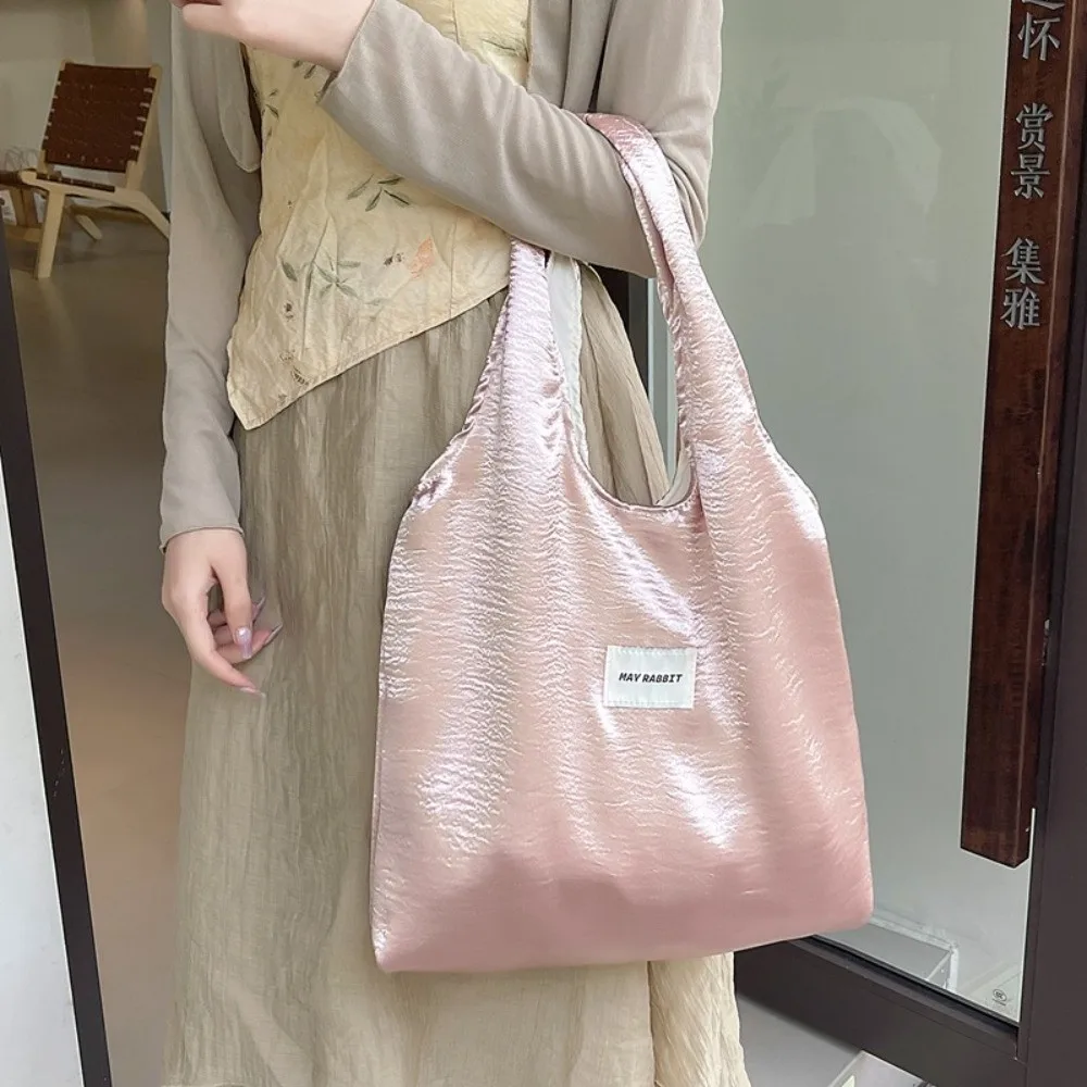 

Модная большая вместительная атласная шелковая сумка-тоут, элегантная складная простая сумка на плечо, однотонная универсальная сумка для покупок под мышками для девочек