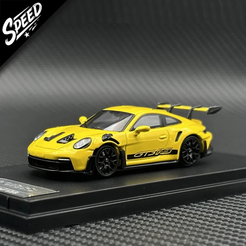 

SW В наличии 1:64 Porsche 992 GT3 RS Коллекция литых моделей автомобилей Миниатюрные игрушки Уличное оружие