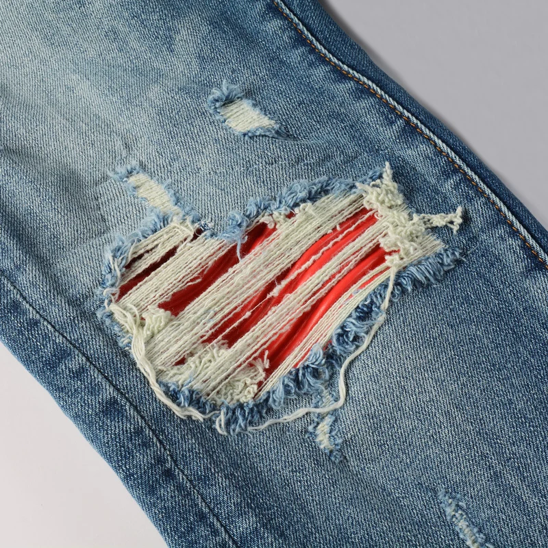 Moda urbana, pantalones vaqueros para hombre, Retro Azul, elásticos, ajustados, de cuero rojo, vaqueros rasgados parcheados, pantalones vaqueros de Hip Hop de diseñador de marca para hombre