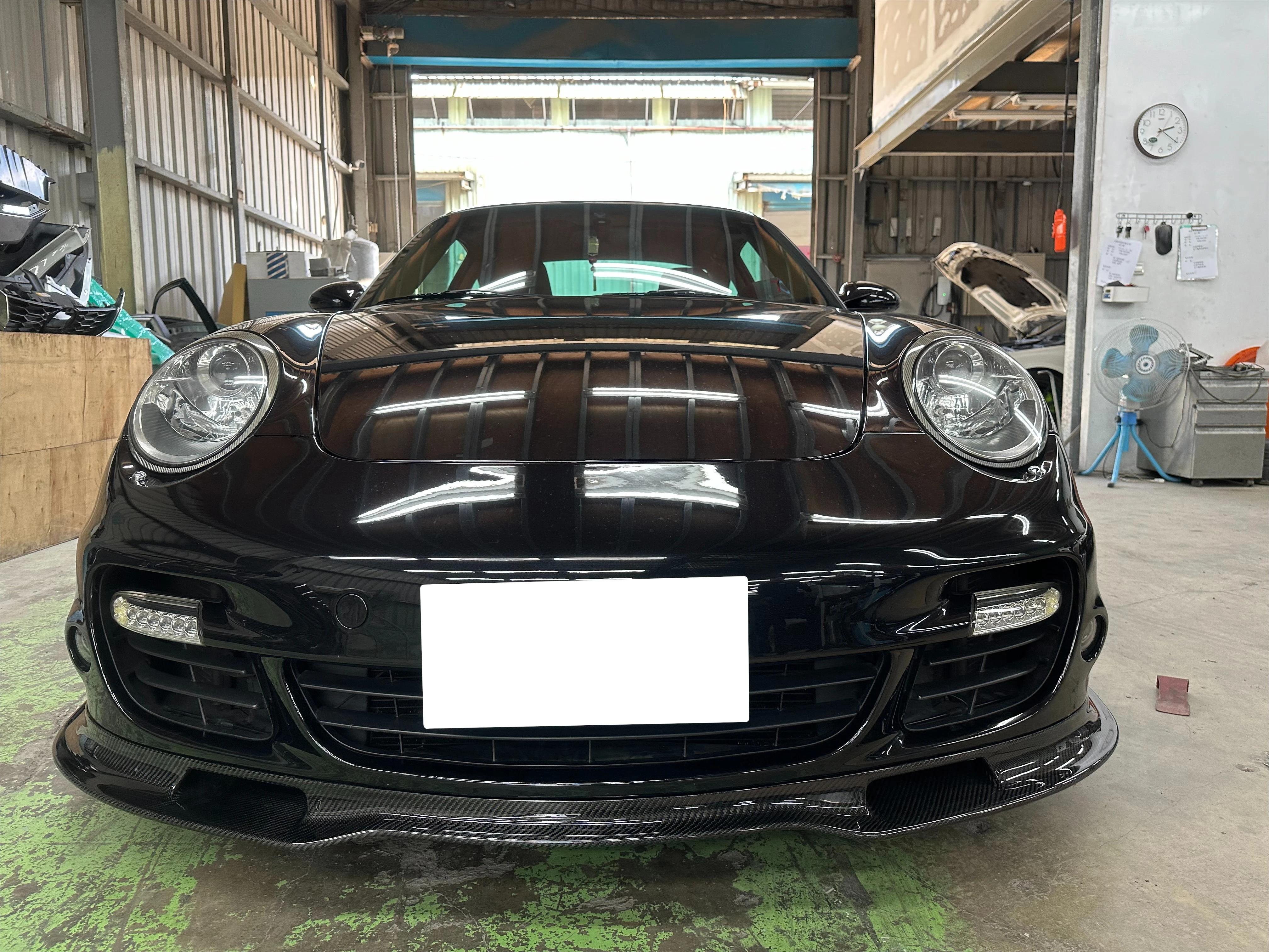 سيارة رياضية فاخرة JPM R1 شفة أمامية من ألياف الكربون تناسب 2006-2012 911 997 Turbo فقط #4