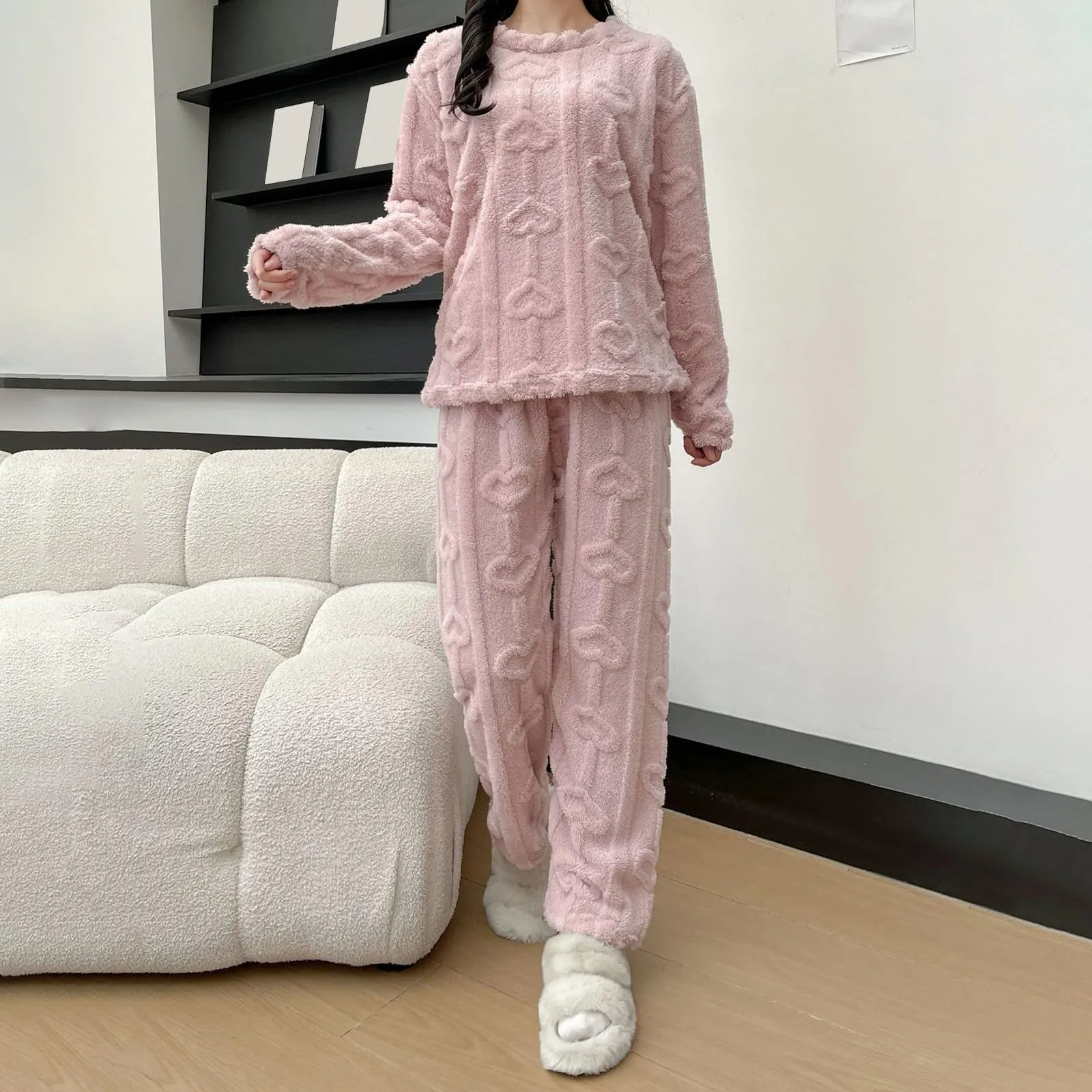 Women's Pyjamas Fleece Warm Leisure Suit Heart Shaped Pattern Flannel Fleece Cozy Sleepwear 2025 Fashion Pyjamas 2 Piece Set