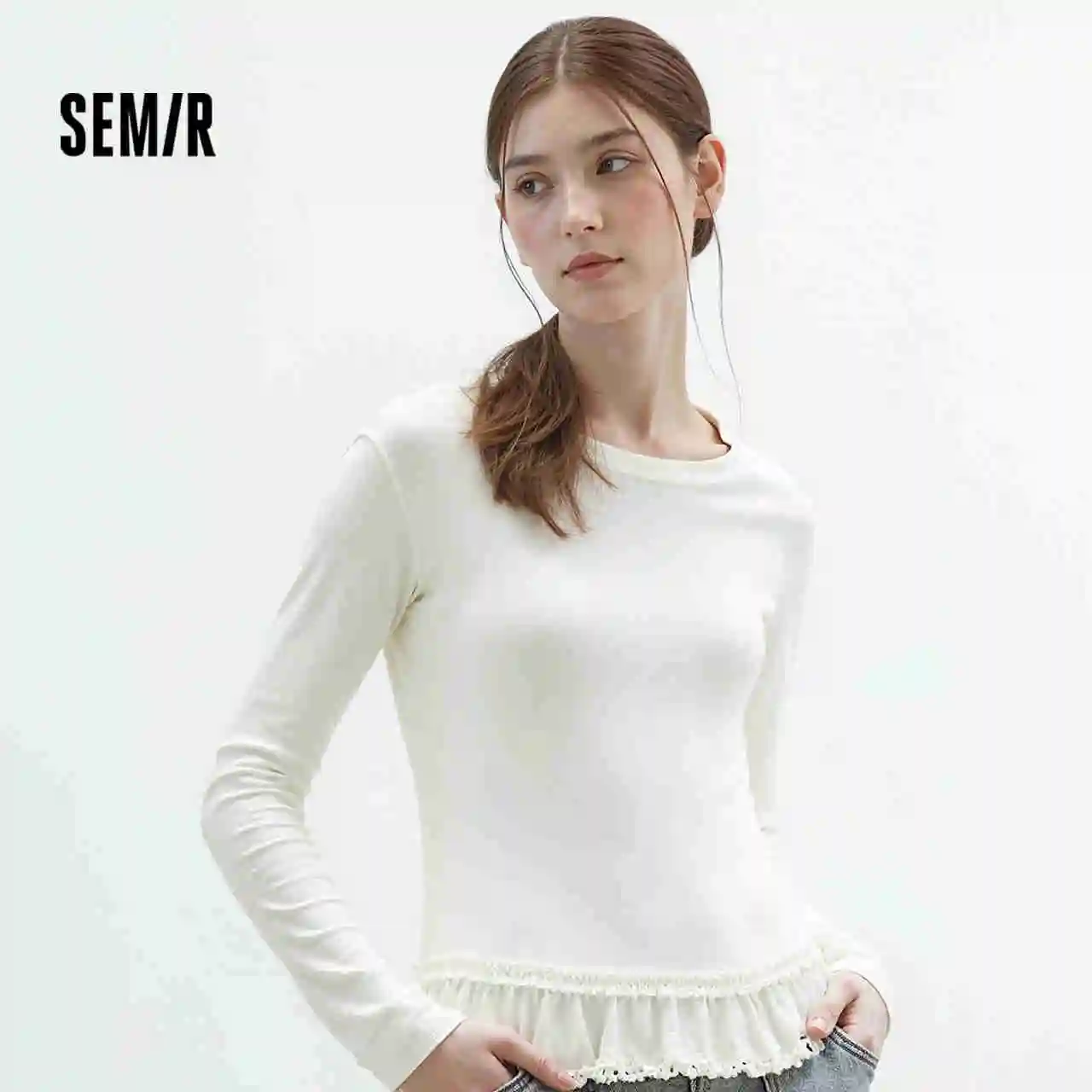 

Semir Long Sleeve T-Shirt Women Solid Color Lettuce Edge Slim Fit Ruffle Hem 2025 Winter Elegant Sweet Style Top