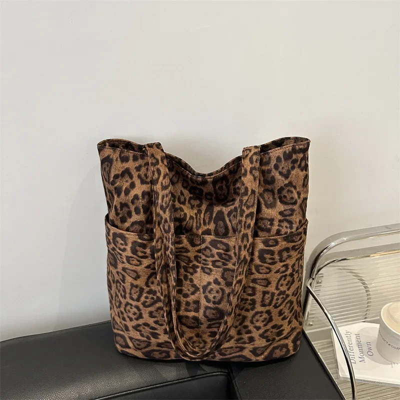 Fashion shoulder bag women's simple personality tote bag large shopping bag