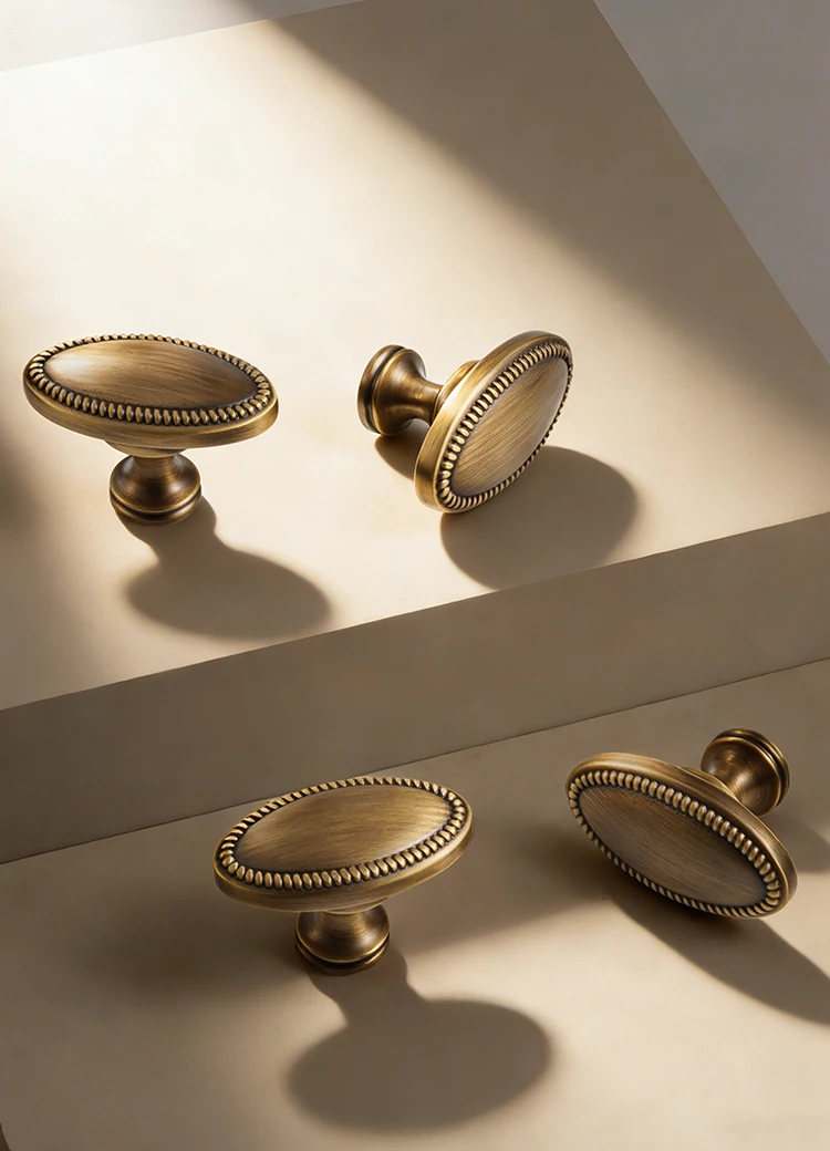 Dooroom Möbelgriff aus massivem Messing, Retro-Design, Schrank-, Kleiderschrank-, Schminktisch- und Schubladengriff, T-förmiger Knopf, Großhandel verfügbar – Detail 4