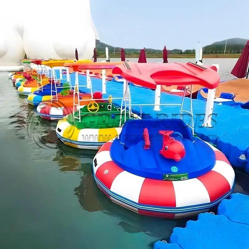 

Luxury Plastic Bumper Boat With Water Gun Custom Inflatable Swimming Pool Bumper Boat For Sale