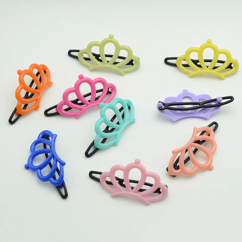 50PCS 5.6cm Filigree Crown Heart Hair Clips Bows Plastic Hairpins For Girls Sweet Glasses Snap Clips For Womens