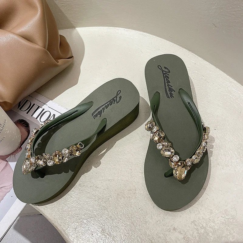 Klapki na platformie z kryształami górskimi damskie letnie 2022 nowe modne koreańskie zjeżdżalnie plażowe na co dzień damskie sandały Sapatos De