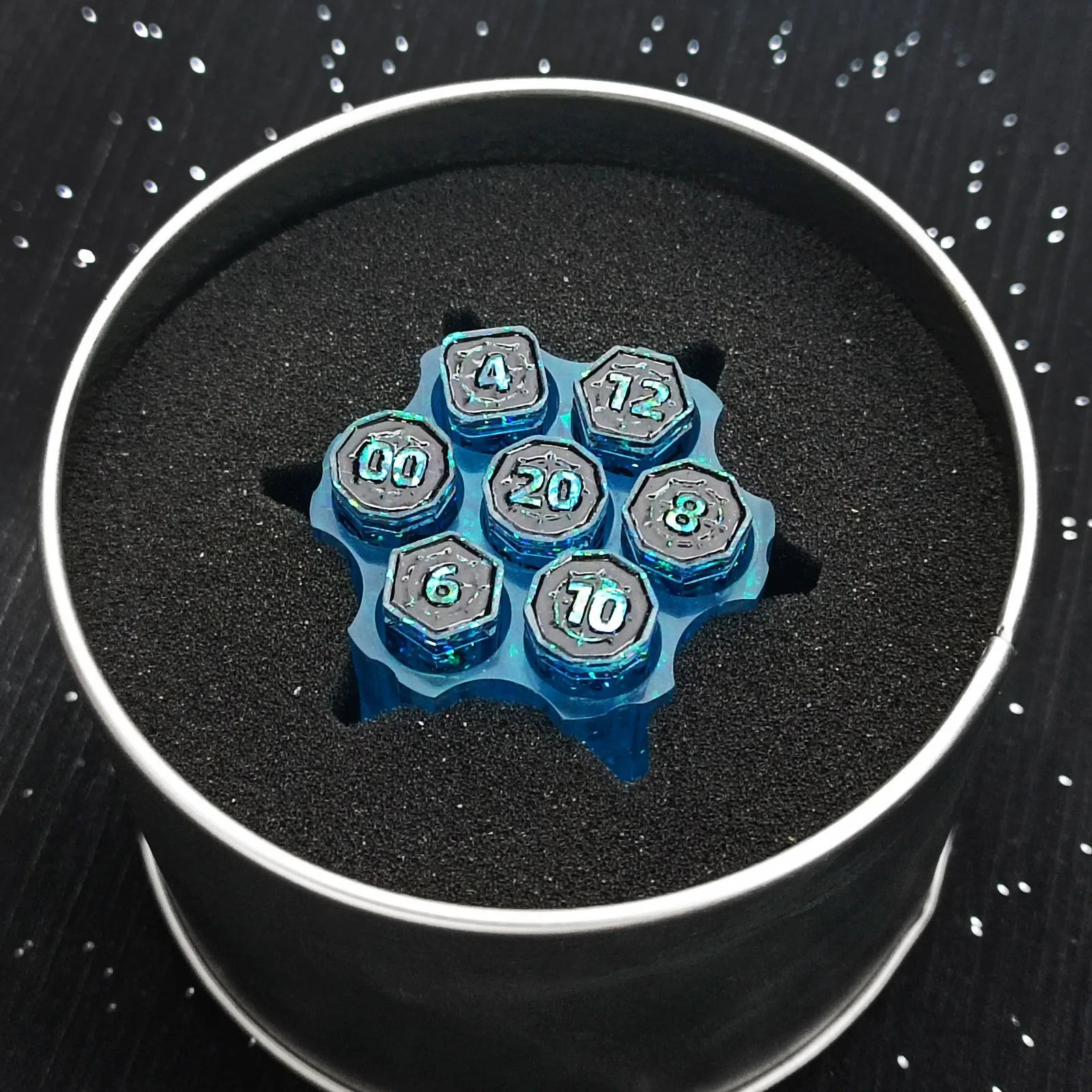 مجموعة النرد متعدد السطوح لألعاب الطاولة ، مسدس الغزل ، حاوية اسطوانة ، D & D ، الخيال العلمي ، الحرب ، موضوع التجسس ، ألعاب الطاولة ، مجموعة من 7 #5