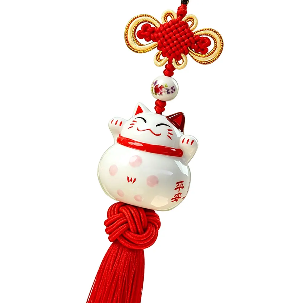 Adorable for Lucky Cat Car Decoration with Chinese Knot Symbol for Protection and Vehicle Interior Styling Accessory