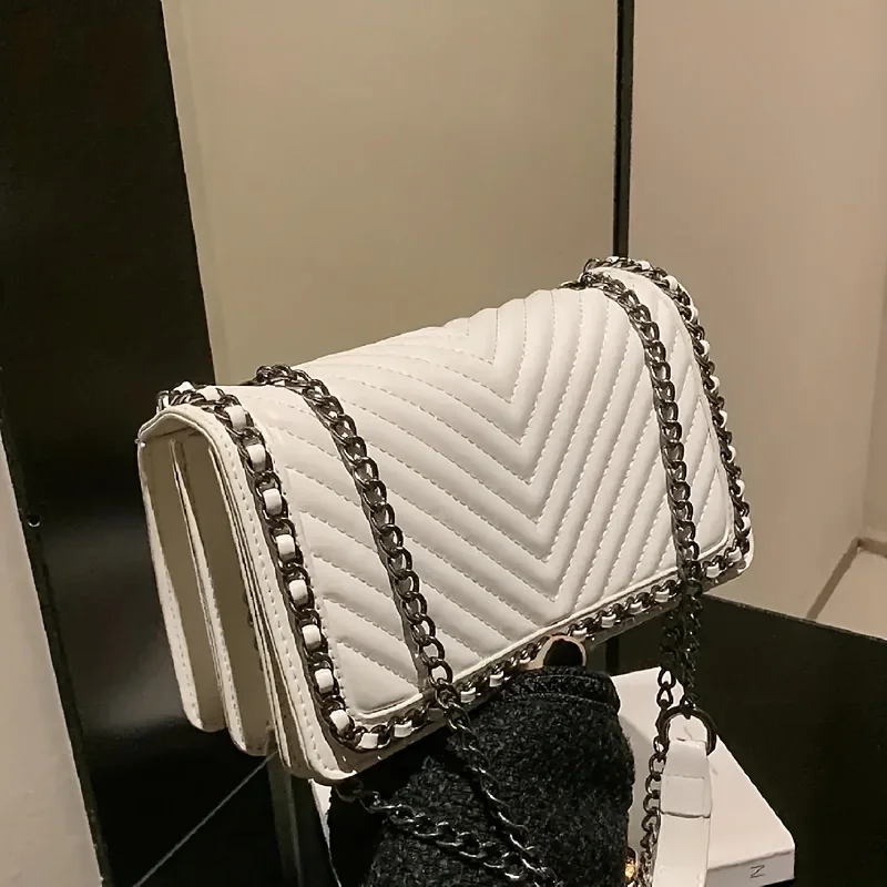 

Style Women's Bag, Retro Chain Shoulder Crossbody Bag, Versatile Rhombus Handbag