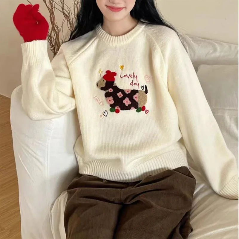 Autumn Winter Casual Loose Thick Warm Sweaters Women's Clothing Fashion Embroidery Soft Wool O-neck Knitted Pullovers