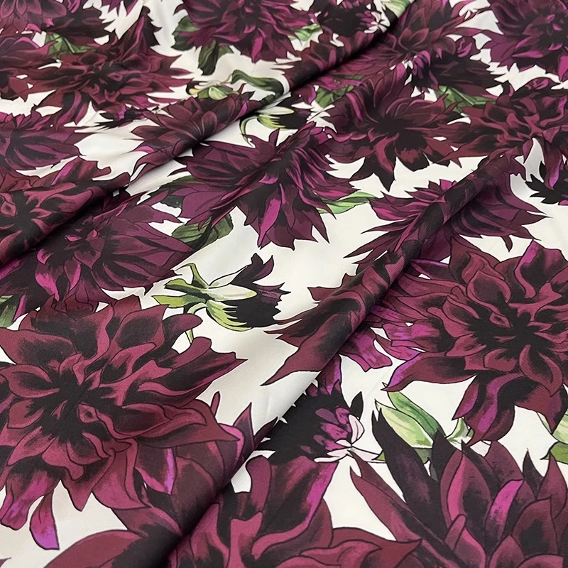 New 2023 Brand Twill Silk Fashion Natural Mulberry Silk Printed Fabric Luxury Lotus Women Clothing High Quality Designer Fabrics