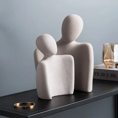 

Creative Abstract Character Decoration TV Cabinet Wine Cabinet Entrance Couple Embracing Art Decoration Light Luxury WeddingGift