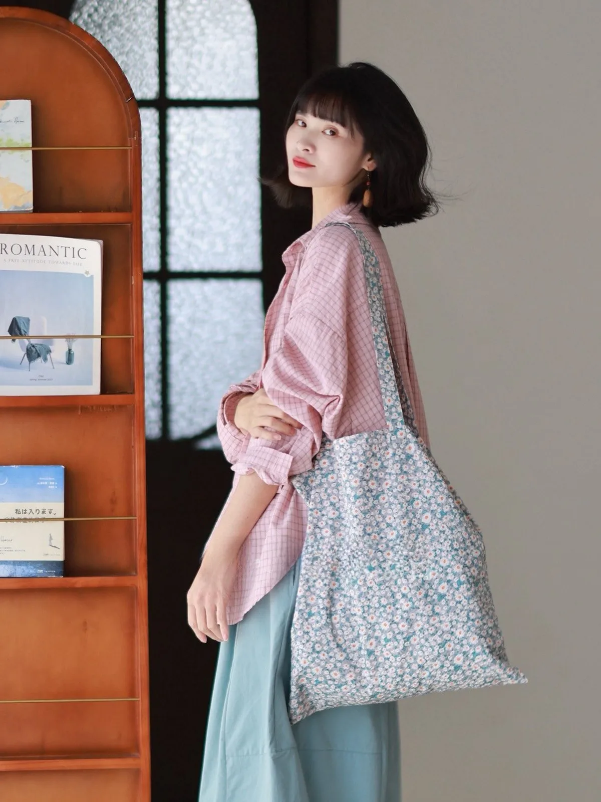 

Soft Color Woven Pure Cotton Plaid irt Women's Faion Spring New Arrival Artistic Versatile irt Breathable Long Sve